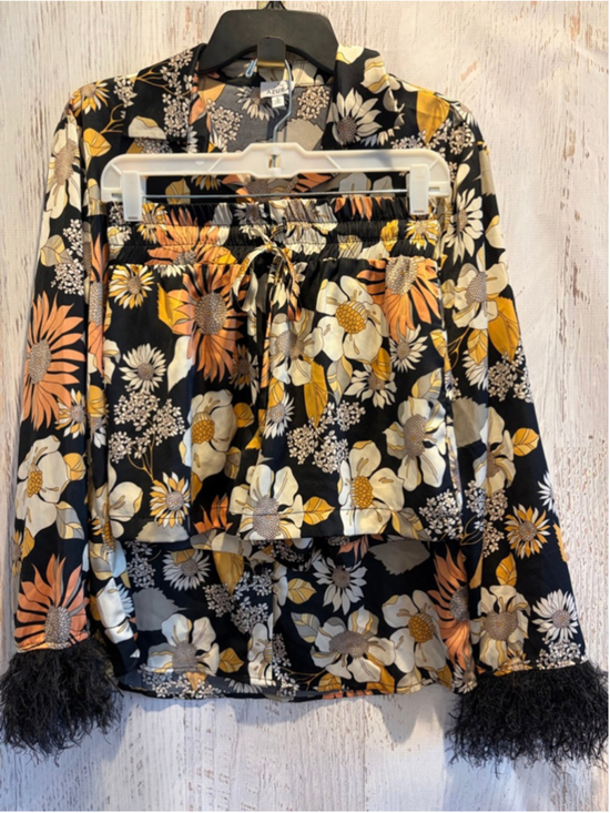 AZURA Other - Women's AZURA Black & Orange Floral Pajama Set with Feather Cuffs S